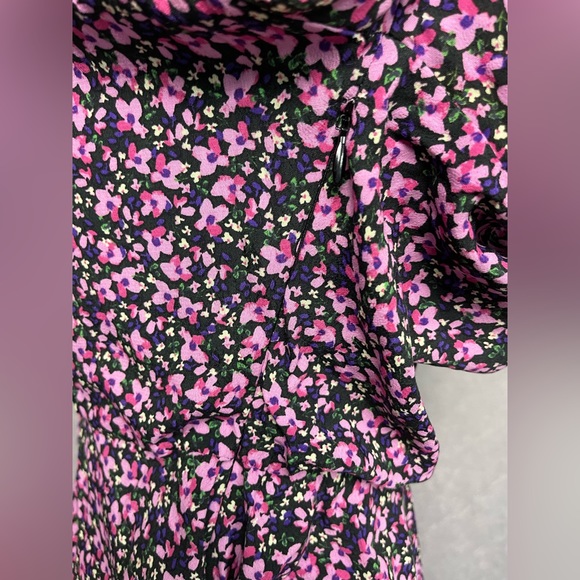 Pink and purple floral blouse with deep v neck and single side high low ruffle - Picture 8 of 9